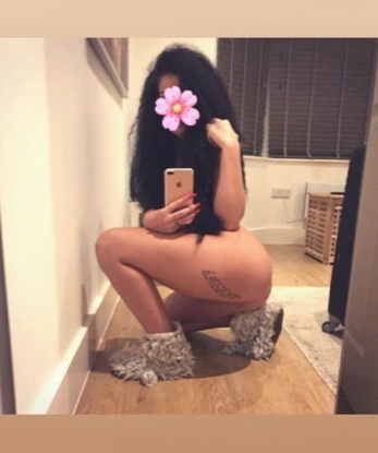 Милана, 22